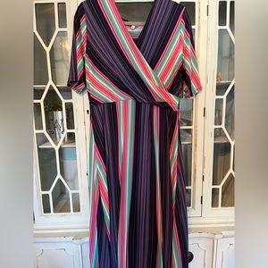 Chaus maxi dress
